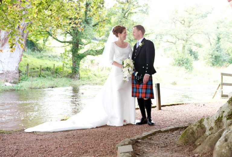 simple dress scottish wedding2