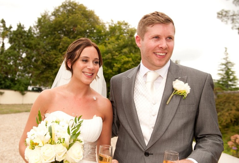 white and champagne dress wedding1