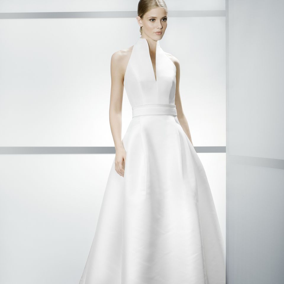 spanish wedding dress designer