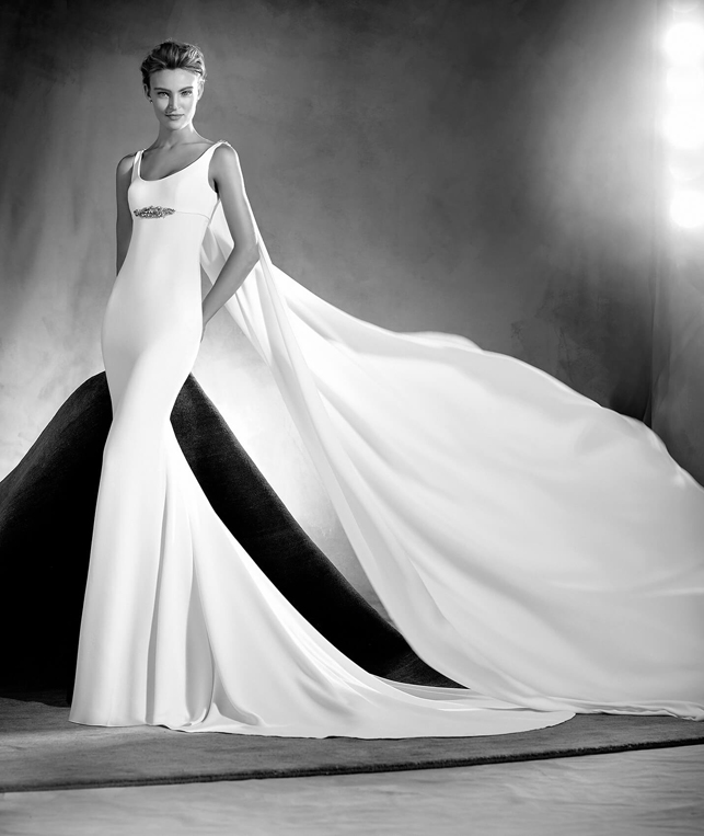 Pronovias Miss Bush Surrey 3